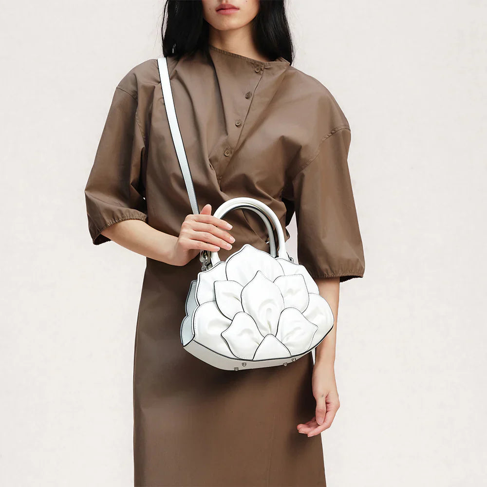 Obsidian Bloom bag in Pure Leather